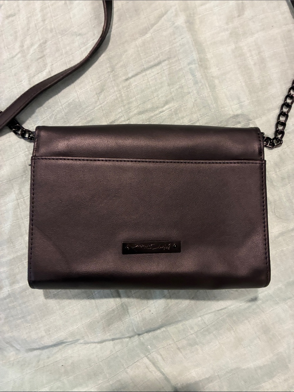 Betsey Johnson Halloween Skull Purse - Picture 4 of 9